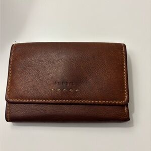 Fossil Brown Leather Pebbled Tri Fold Wallet